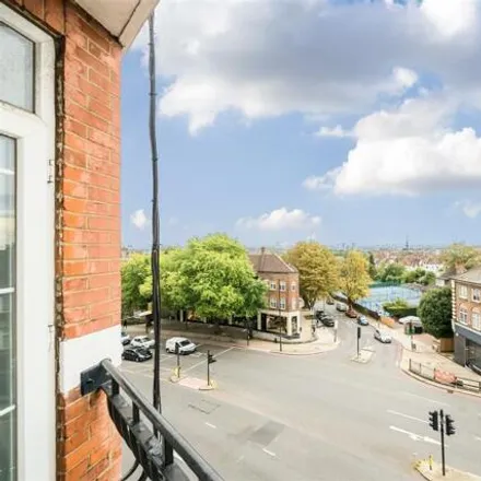 Image 9 - Avenue Mansions, Finchley Road, London, NW3 7SW, United Kingdom - Apartment for sale