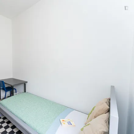 Image 3 - Piccola Taormina, Uhlandstraße 29, 10719 Berlin, Germany - Room for rent