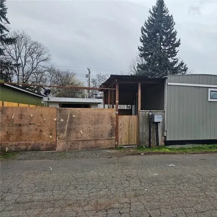 Buy this studio apartment on 14792 68th Avenue Southwest in Lakewood, WA 98439