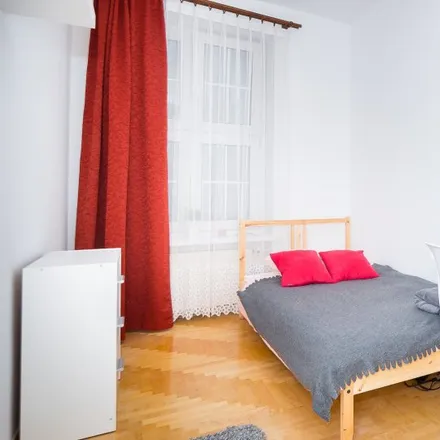 Rent this 3 bed room on St Mary’s Church in Podkramarska, 80-834 Gdansk
