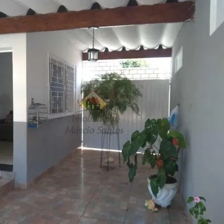 Buy this 3 bed house on Rua Madre Eulália Perrotim in Independência, Taubaté - SP