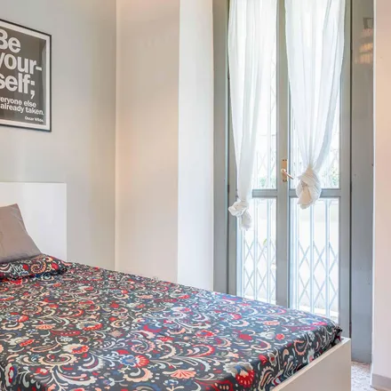 Rent this 3 bed room on Via Plinio in 70, 20133 Milan MI