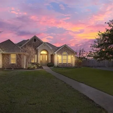 Buy this 4 bed house on 1320 Hoosier Park in Robinson, TX 76706