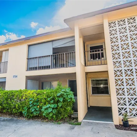 Rent this 2 bed condo on 1748 2nd Avenue North in Lake Worth Beach, FL 33460