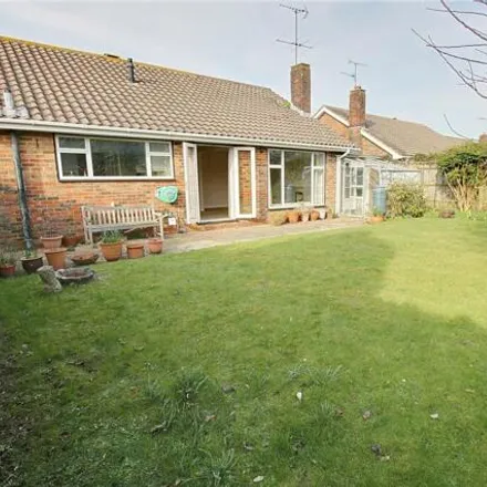 Image 3 - English Martyrs Catholic Primary School, Derwent Drive, Worthing, BN12 6LA, United Kingdom - House for sale