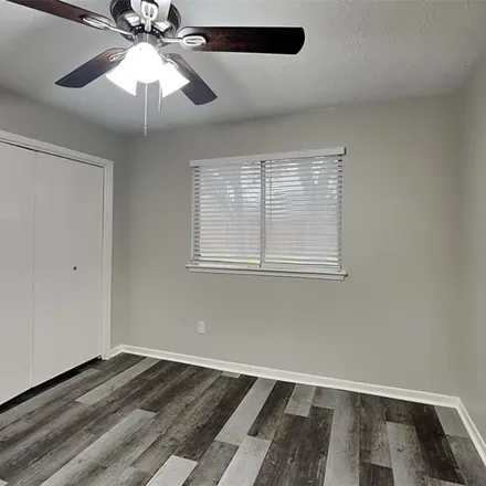 Image 3 - 912 Valley Ranch Drive, Harris County, TX 77450, USA - Apartment for rent