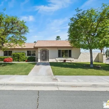 Buy this 3 bed house on 3258 Loma Vista Circle in Palm Springs, CA 92264