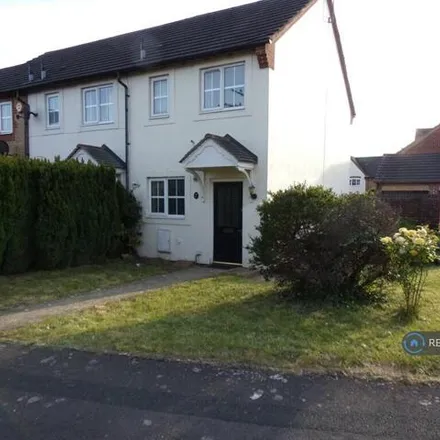 Rent this 2 bed house on May Close in Swindon, SN2 1XD