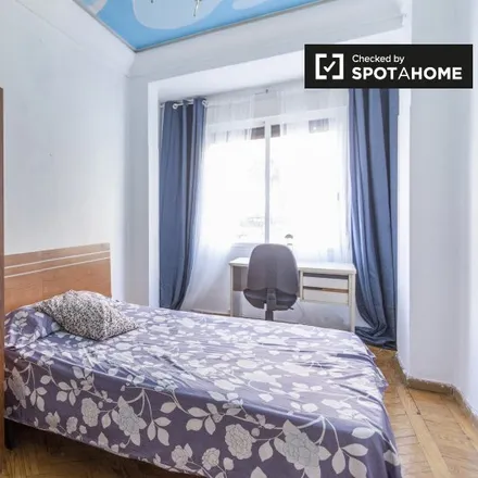 Rent this 5 bed room on Madrid in Madrid Motor, Carril bici Pasillo Verde