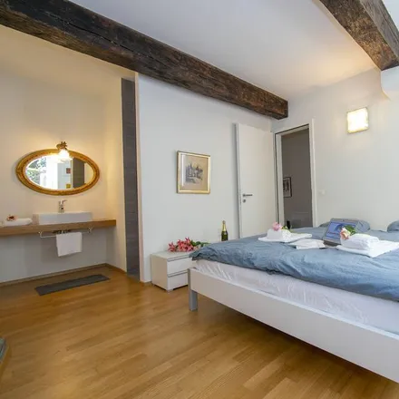 Image 6 - Ponte Tresa, Via San Bernardino, 6988 Tresa, Switzerland - Apartment for rent