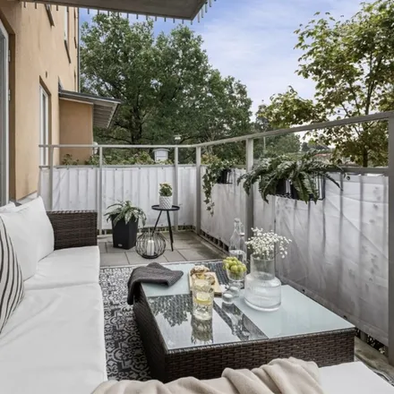 Rent this 2 bed apartment on Melongatan in 165 66 Stockholm, Sweden