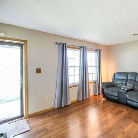 Image 3 - 866 Highlander Drive, Plainfield, IN 46168, USA - House for sale