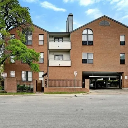 Buy this 2 bed condo on 2905 Swisher Street in Austin, TX 78705