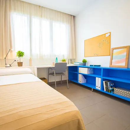 Rent this 1 bed room on Madrid in Universidad Rey Juan Carlos (Campus de Vicálvaro), Calle de Villajimena
