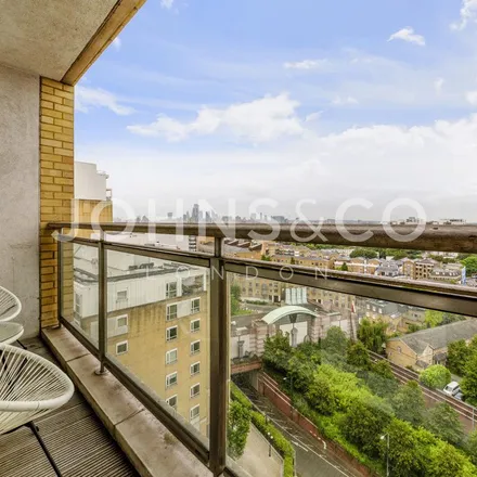 Image 3 - Eaton House, 39 Westferry Circus, Canary Wharf, London, E14 8RN, United Kingdom - Apartment for rent