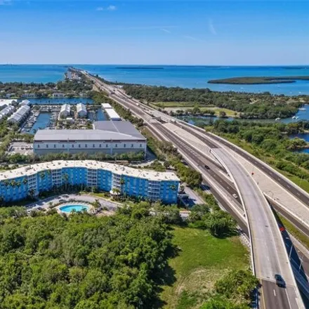 Image 2 - The Wave Condominium, 3315 58th Avenue South, Saint Petersburg, FL 33712, USA - Condo for sale