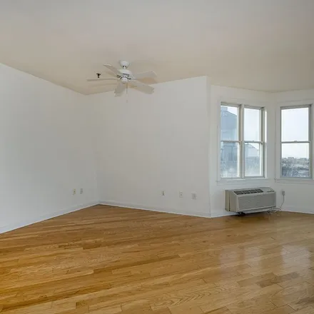 Image 7 - 13 Constitution Way, Jersey City, NJ 07305, USA - Apartment for rent