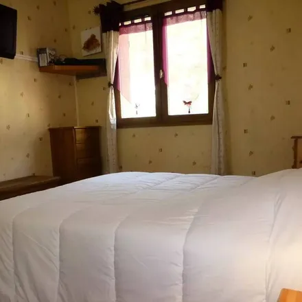Rent this 2 bed apartment on 73570 Brides-les-Bains