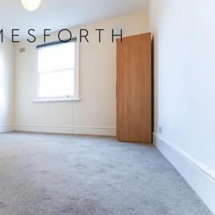 Image 4 - 26 Cornwall Gardens, Willesden Green, London, NW10 2QX, United Kingdom - Apartment for rent