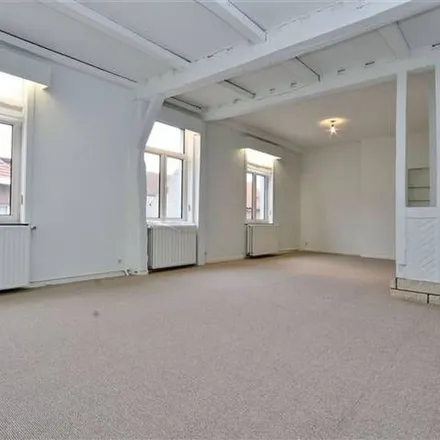 Rent this 3 bed apartment on Laarheidestraat 1 in 1650 Beersel, Belgium