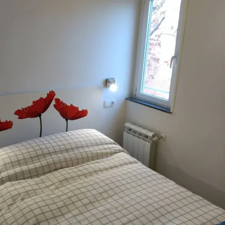 Rent this 2 bed house on Madrid