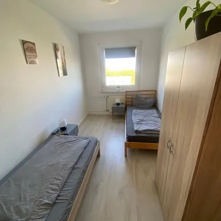Rent this 3 bed apartment on Jupiterstraße 31 in 04205 Leipzig, Germany
