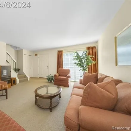 Image 9 - 1150 Cove Lane, Rochester Hills, MI 48306, USA - Condo for sale