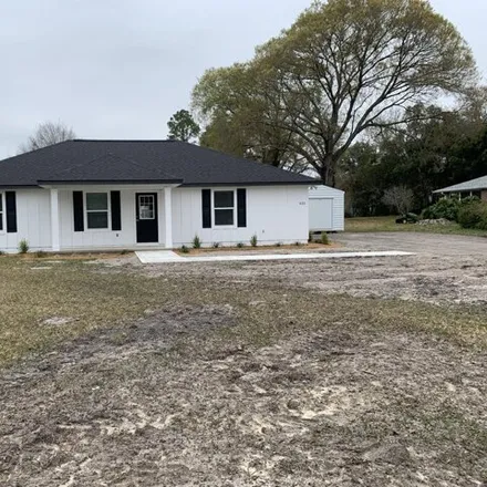Rent this 3 bed house on 788 South Epperson Street in Starke, FL 32091