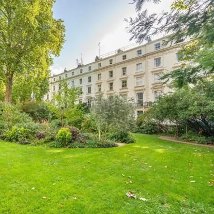 Image 2 - 48 Leinster Square, London, W2 4PR, United Kingdom - Apartment for sale