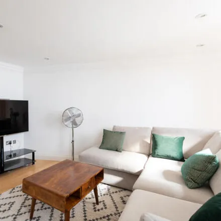 Image 9 - Manor Place, London, SE17 3BG, United Kingdom - Apartment for rent