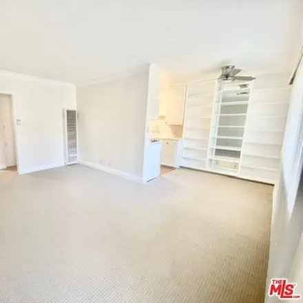 Rent this 1 bed house on 406 South Maple Drive in Beverly Hills, CA 90212