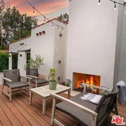 Image 3 - 2643 South Bentley Avenue, Los Angeles, CA 90064, USA - House for rent