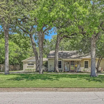 Buy this 4 bed house on 3084 Fincher Road in Haltom City, TX 76117