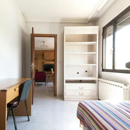 Rent this 1 bed apartment on Vía Lusitana in 28025 Madrid, Spain