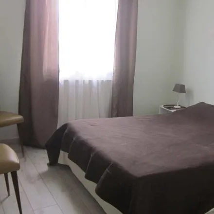Rent this 6 bed house on 84110 Vaison-la-Romaine