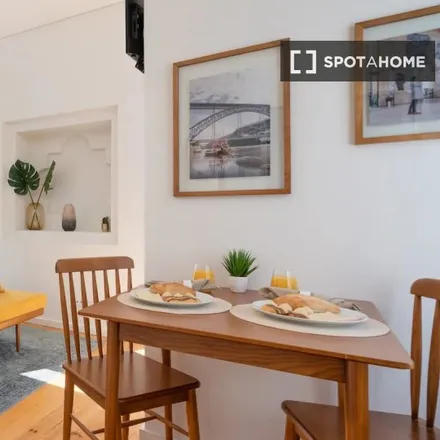 Rent this studio apartment on Club Portuense in Rua do Conde de Vizela, 4050-151 Porto