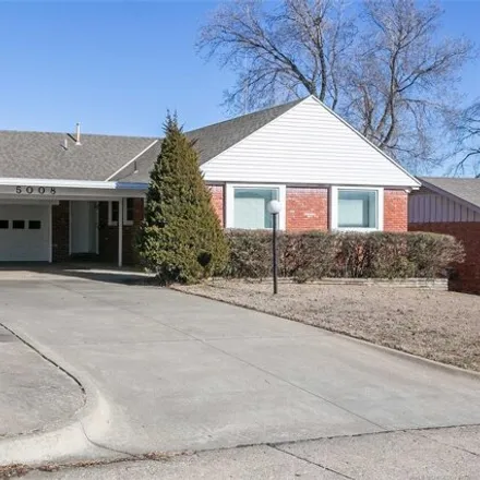 Buy this 3 bed house on 5045 Allen Court in Bartlesville, OK 74006