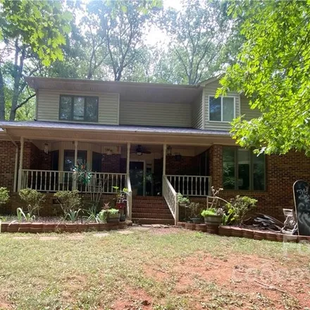 Buy this 3 bed house on 652 Mountain Place in Albemarle, NC 28001