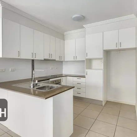 Image 3 - 40 Birdwood Street, Zillmere QLD 4034, Australia - Apartment for rent