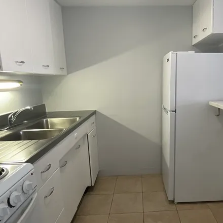 Image 3 - 6012 N Kenmore Ave, Unit 4d - Apartment for rent