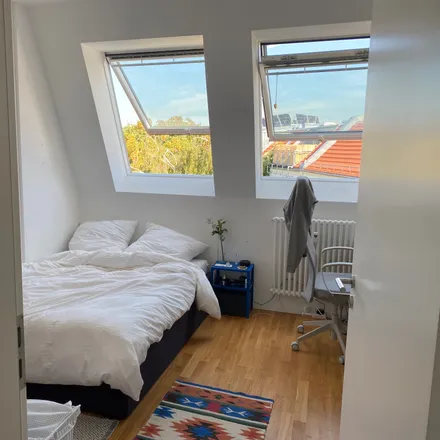 Rent this 1 bed apartment on Sonntagstraße 4 in 10245 Berlin, Germany