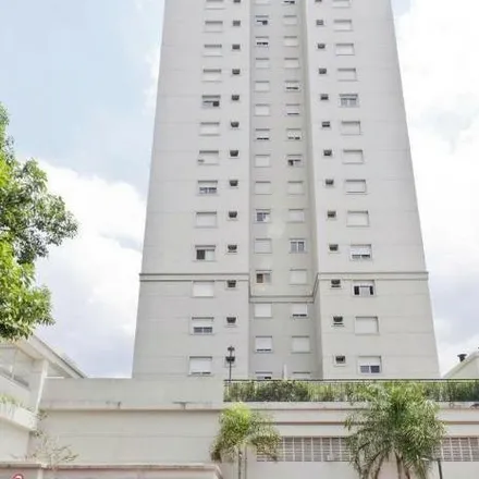 Buy this 3 bed apartment on Avenida Auro Soares de Moura Andrade in Barra Funda, São Paulo - SP