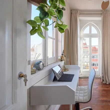 Rent this 14 bed room on Largo de Domingos Tendeiro in 1400-077 Lisbon, Portugal