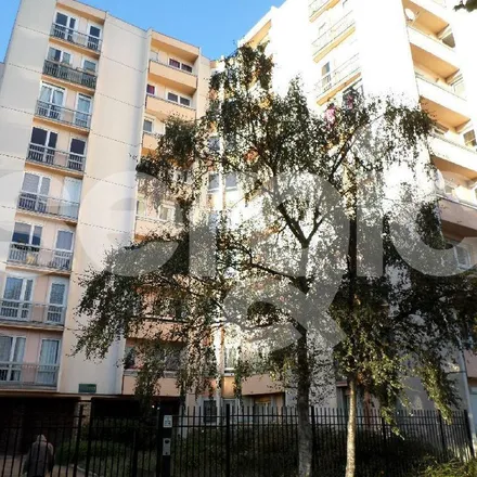Image 6 - 31 Rue Jacquard, 76140 Le Petit-Quevilly, France - Apartment for rent