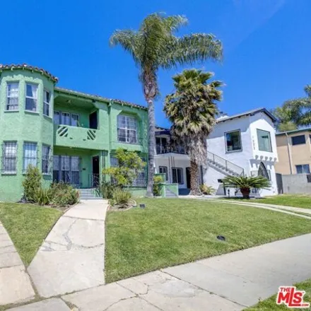 Image 2 - 1637 S Highland Ave, Los Angeles, California, 90019 - House for sale