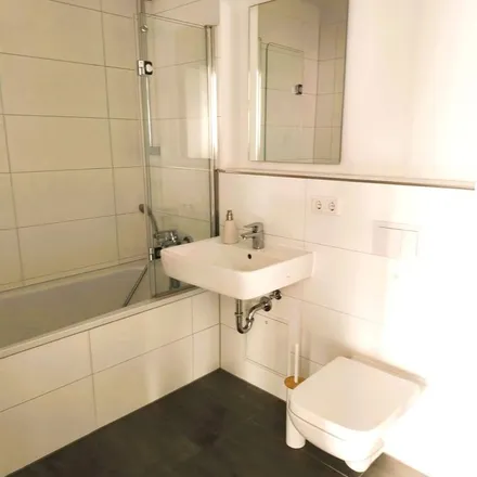 Rent this 3 bed apartment on Lößniger Straße 25 in 04275 Leipzig, Germany