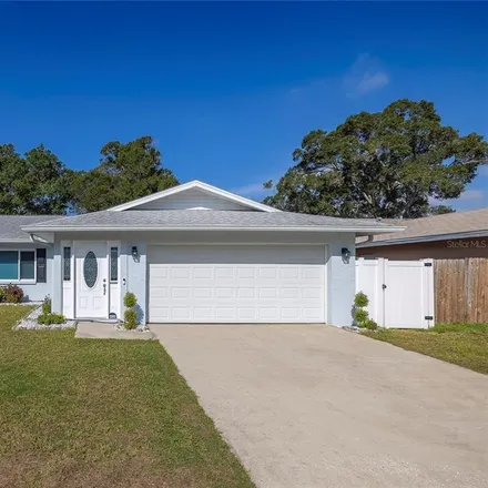 Buy this 3 bed house on 6656 Pinecrest Lane in Pinellas County, FL 33781