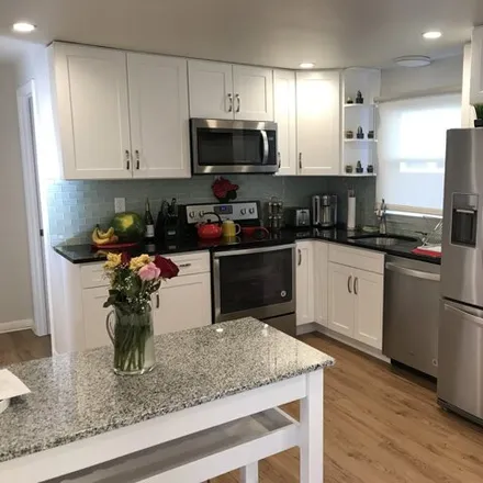 Rent this 3 bed house on 39 Main St Unit 41 in East Hartford, Connecticut