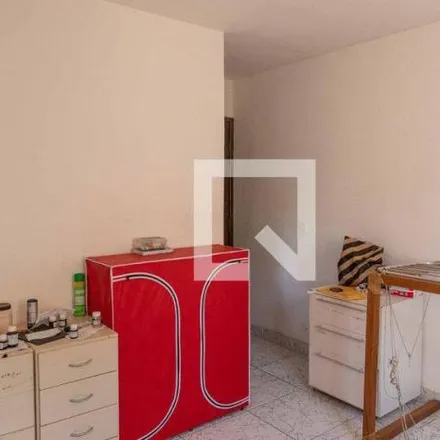 Rent this 2 bed apartment on Travessa Nossa Senhore de Lourdes in Cubango, Niterói - RJ