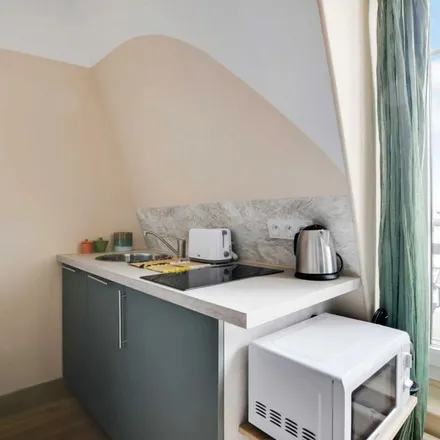 Rent this 1 bed apartment on 1 Avenue du Colonel Bonnet in 75016 Paris, France
